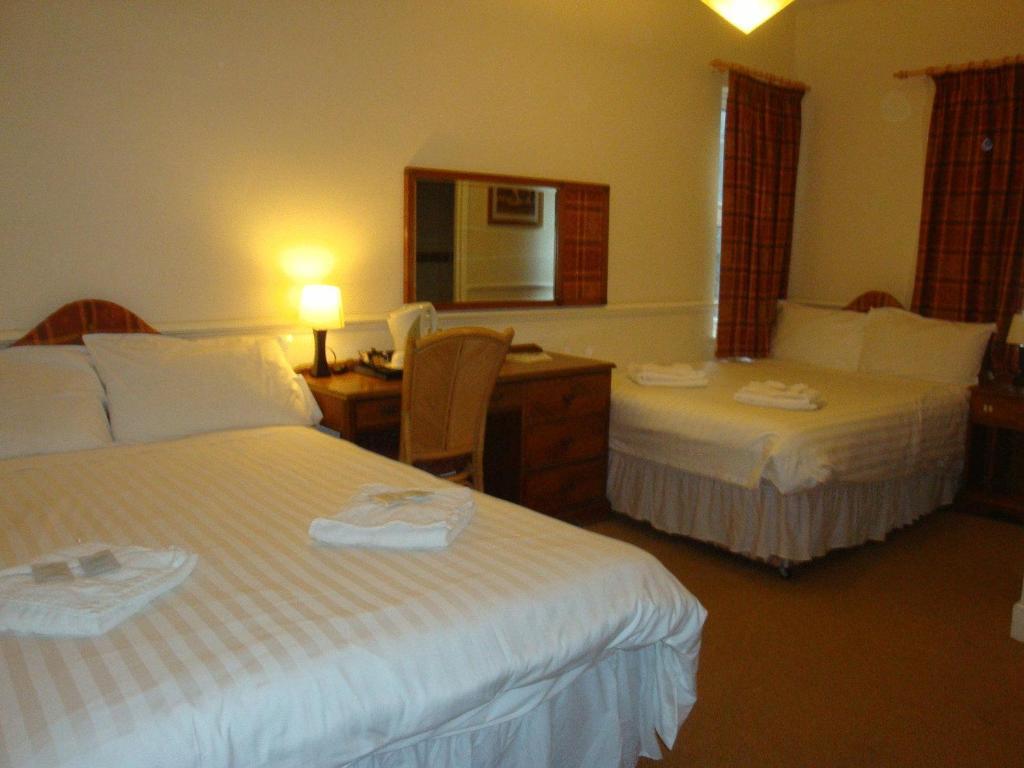 Garden Lodge Hotel 莱奇沃思 客房 照片